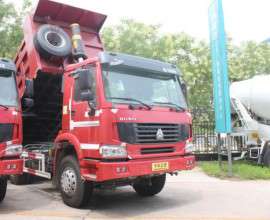 中国重汽 HOWO重卡 336马力 6X4 自卸车(ZZ3257N3648B)